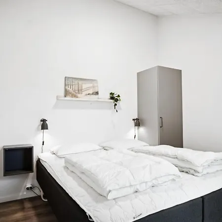 Clare - 100m From The Sea By Interhome Feriehus *