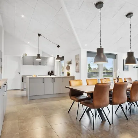Ferienhaus Clare - 100m From The Sea By Interhome Sjolund