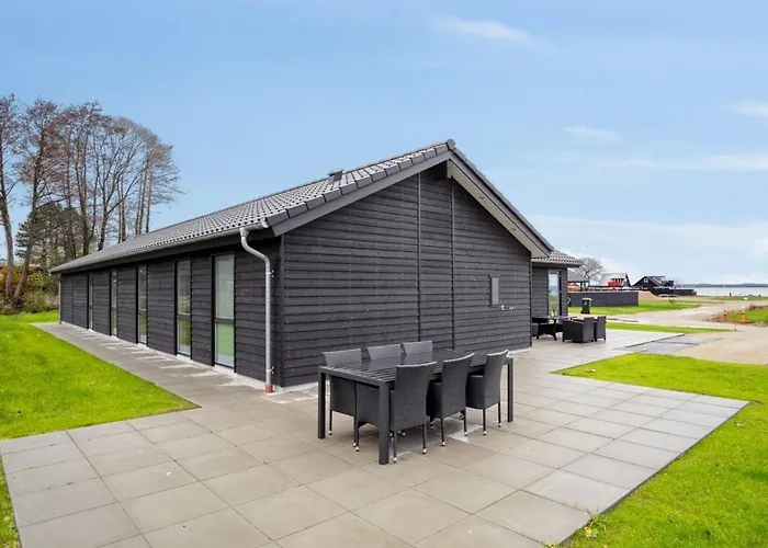 Clare - 100m From The Sea By Interhome Ferienhaus *